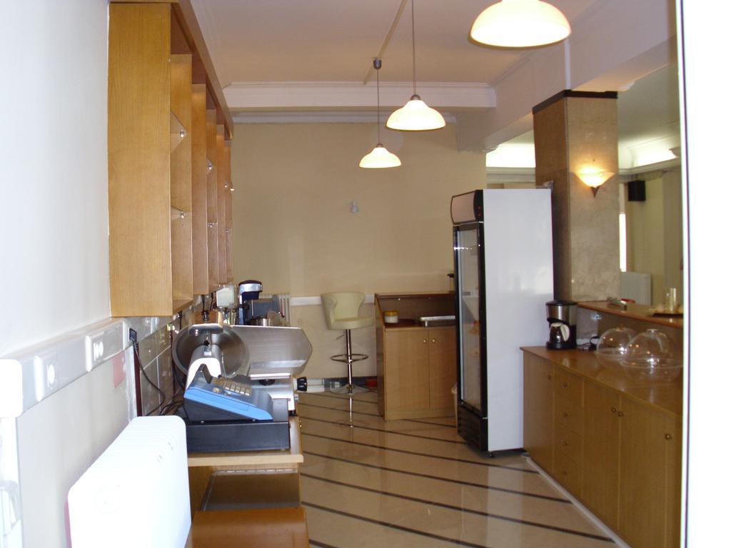 Hotel Cybele Pefki Atene Esterno foto