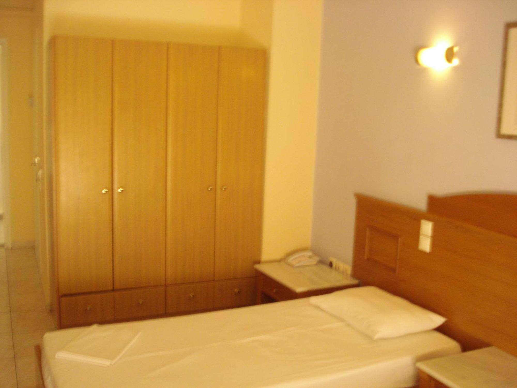 Hotel Cybele Pefki Atene Esterno foto