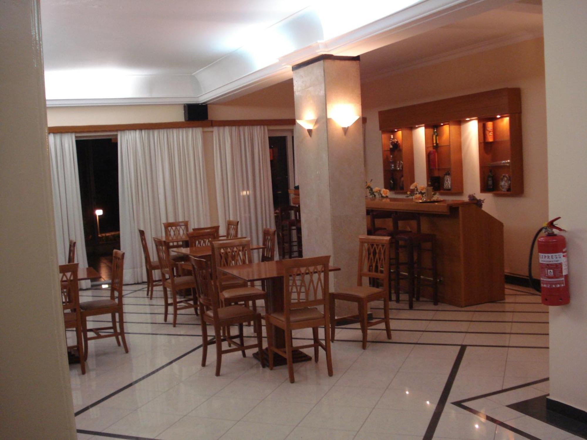 Hotel Cybele Pefki Atene Esterno foto